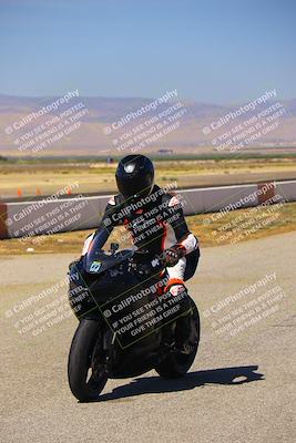 media/Aug-03-2025-TrackDaz (Sun) [[bf4a71acf9]]/Around the Pits/